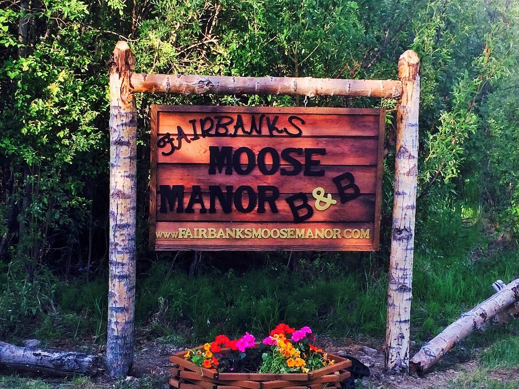 Moose Manor