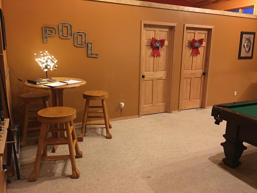 Moose Manor Bed & Breakfast