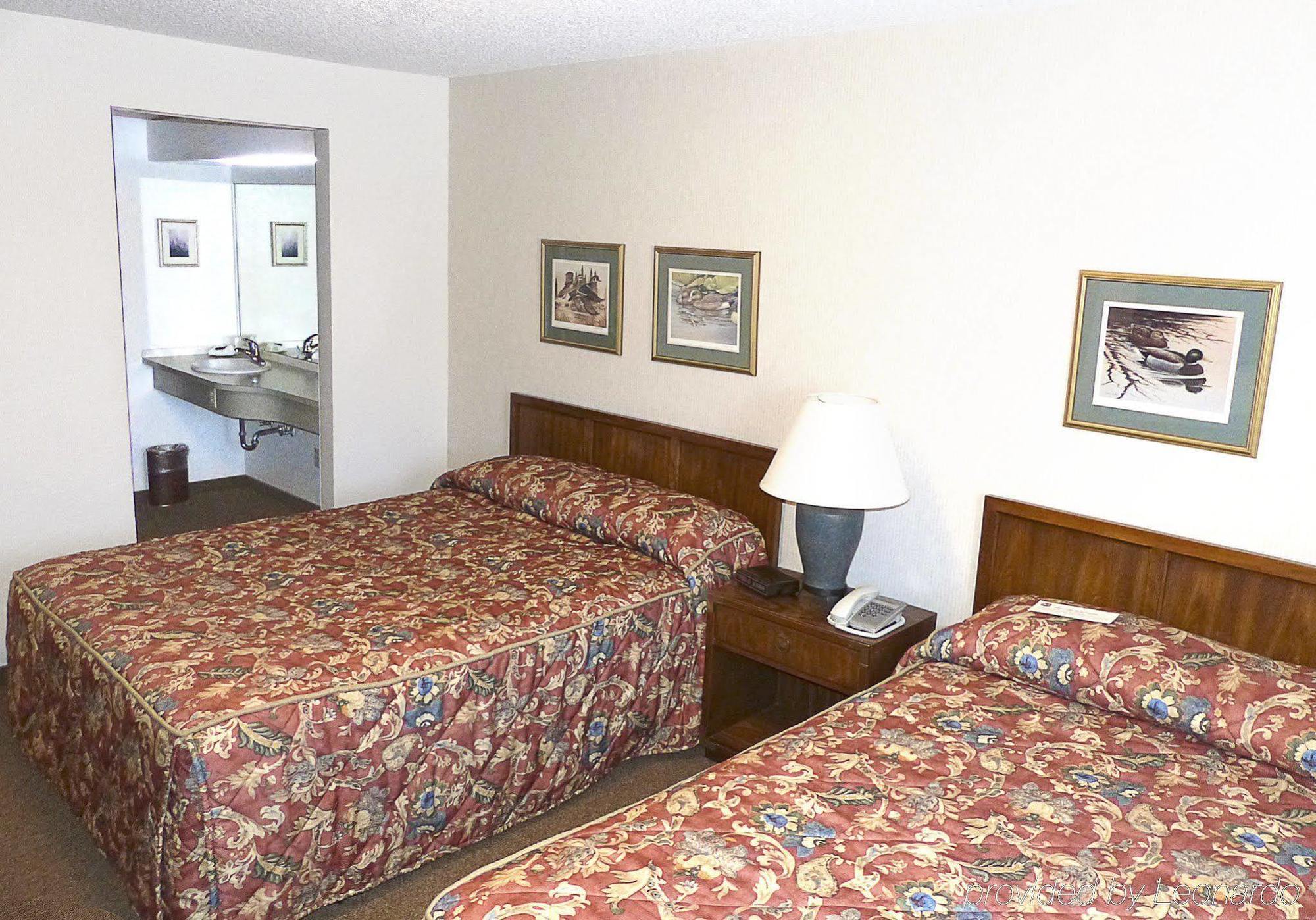 Sophie Station Hotel 4*