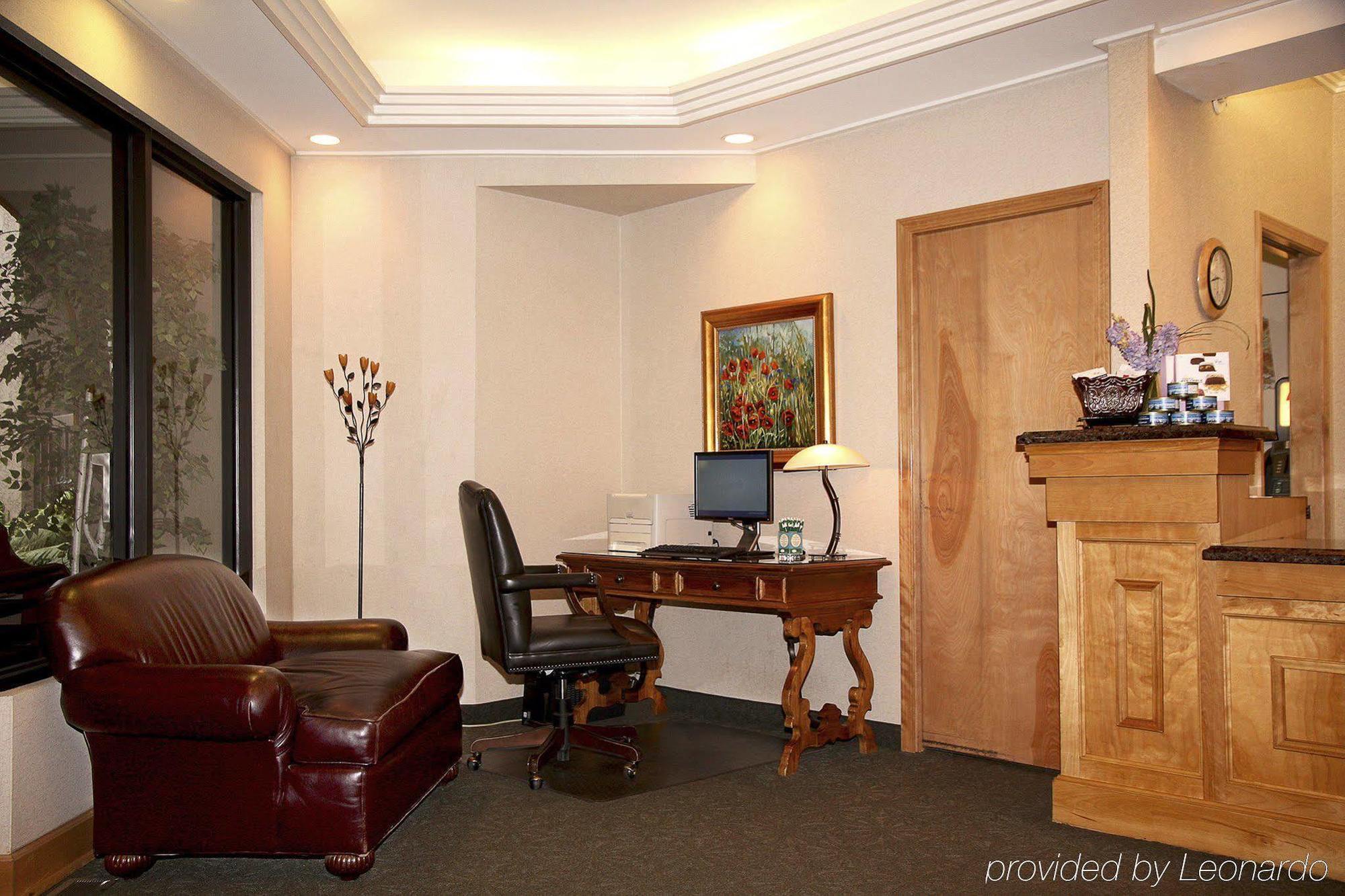Hotel Sophie Station 4*