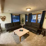 Alaskana 3 Bedroom Upper Apt