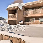 Cozy Fairbanks Condo Less Than 3 Mi To Golden Heart!