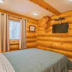 Tucked Away Timber Lower Suite