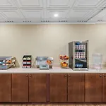 Clarion Hotel & Suites Fairbanks Near Ft Wainwright