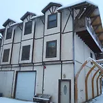 Abbey Archway Inn