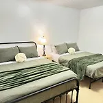 Newly Furnished Fairbanks Apt