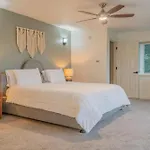 The Chetana Ridge Cabin