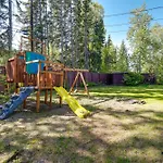 Convenient Fairbanks Apartment About 1 Mi To Downtown!