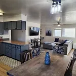 Newly Furnished Relaxing Stay