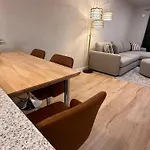 Dwell In Alaska Apartment K