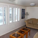 Minnie Street Inn
