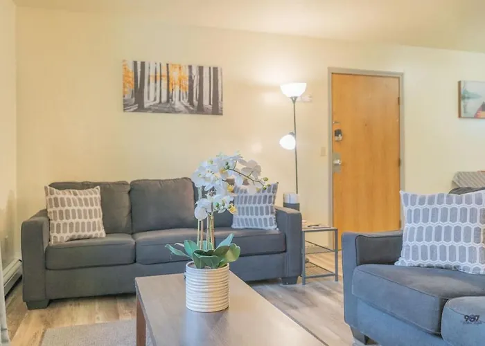 Pet Friendly: Centrally Located Comfort & Coffee 3.0