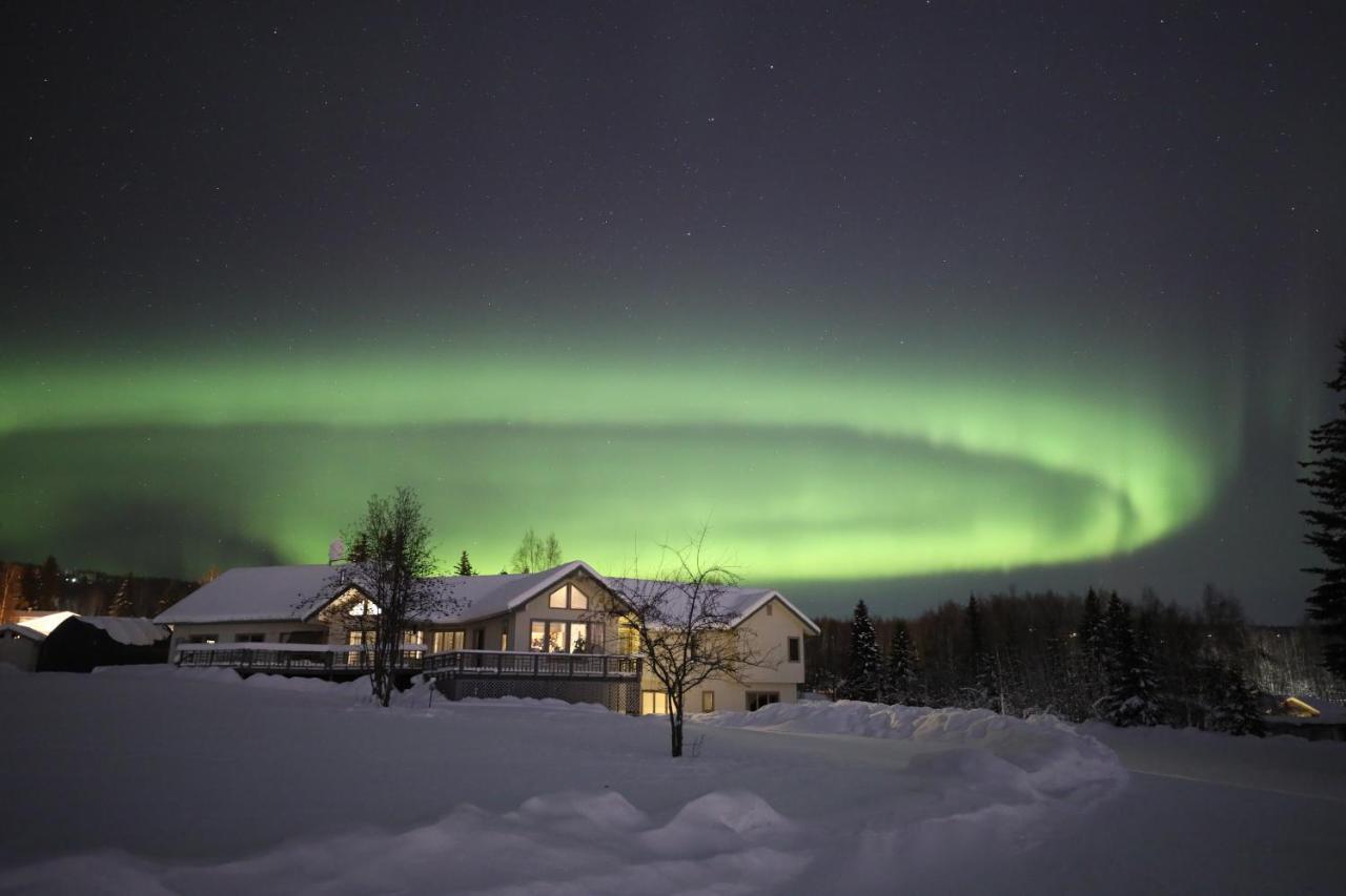 Aurora & Denali View Fairbanks