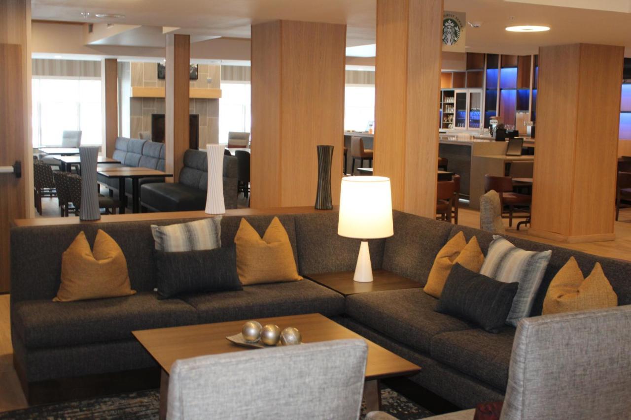 Hyatt Place 3*