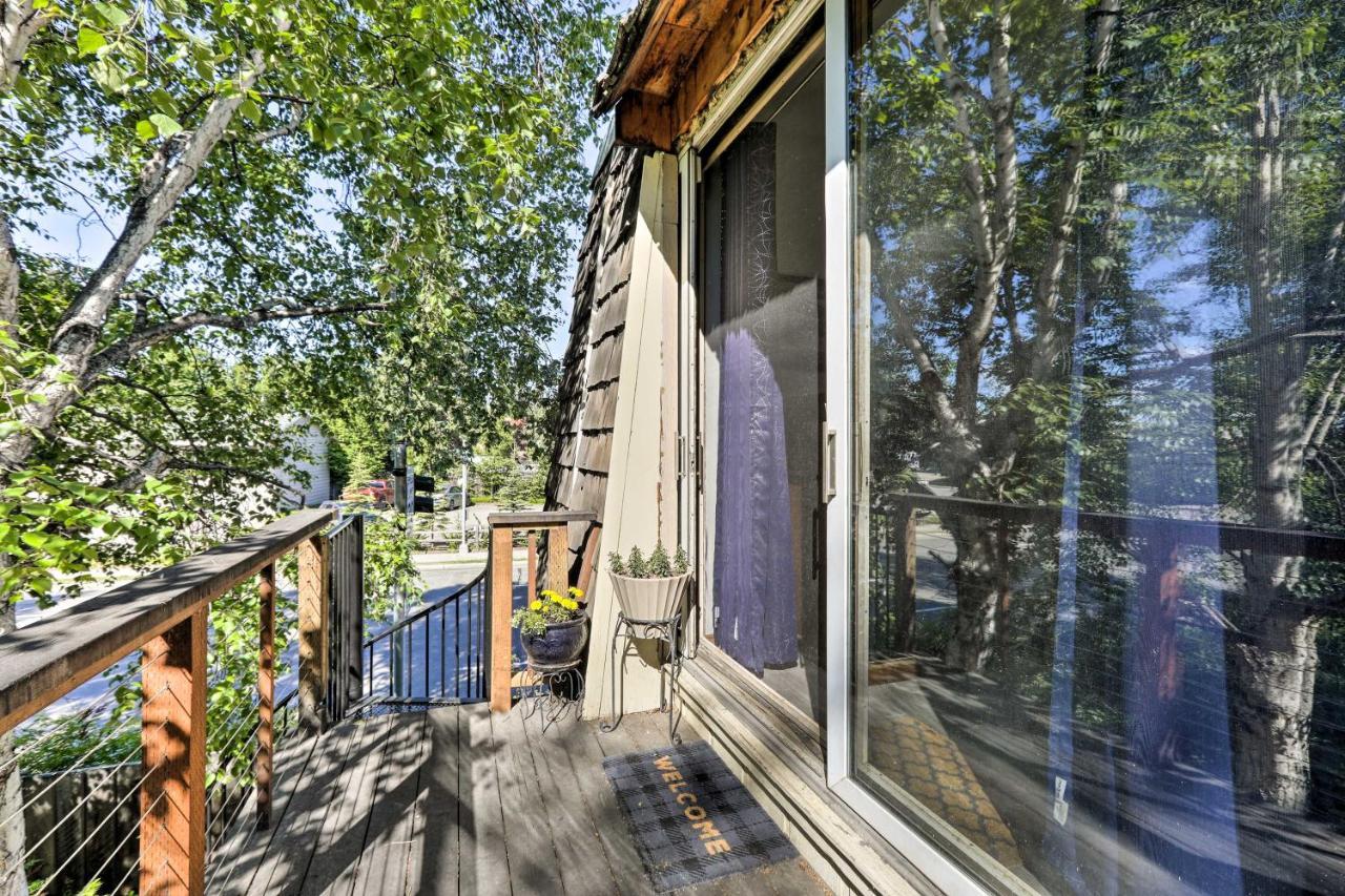 Eclectic Fairbanks Studio Walk To Downtown! Apartment *