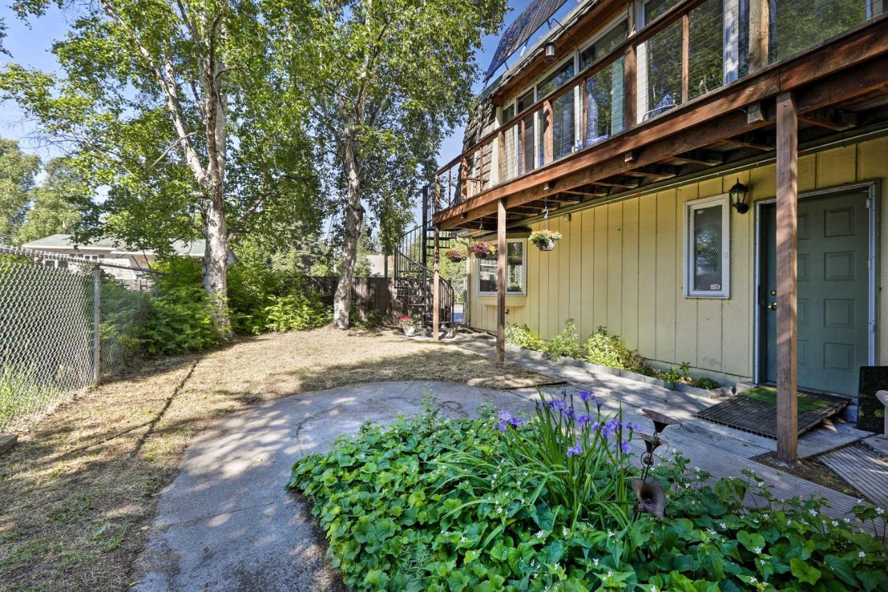 Eclectic Fairbanks Studio Walk To Downtown! *