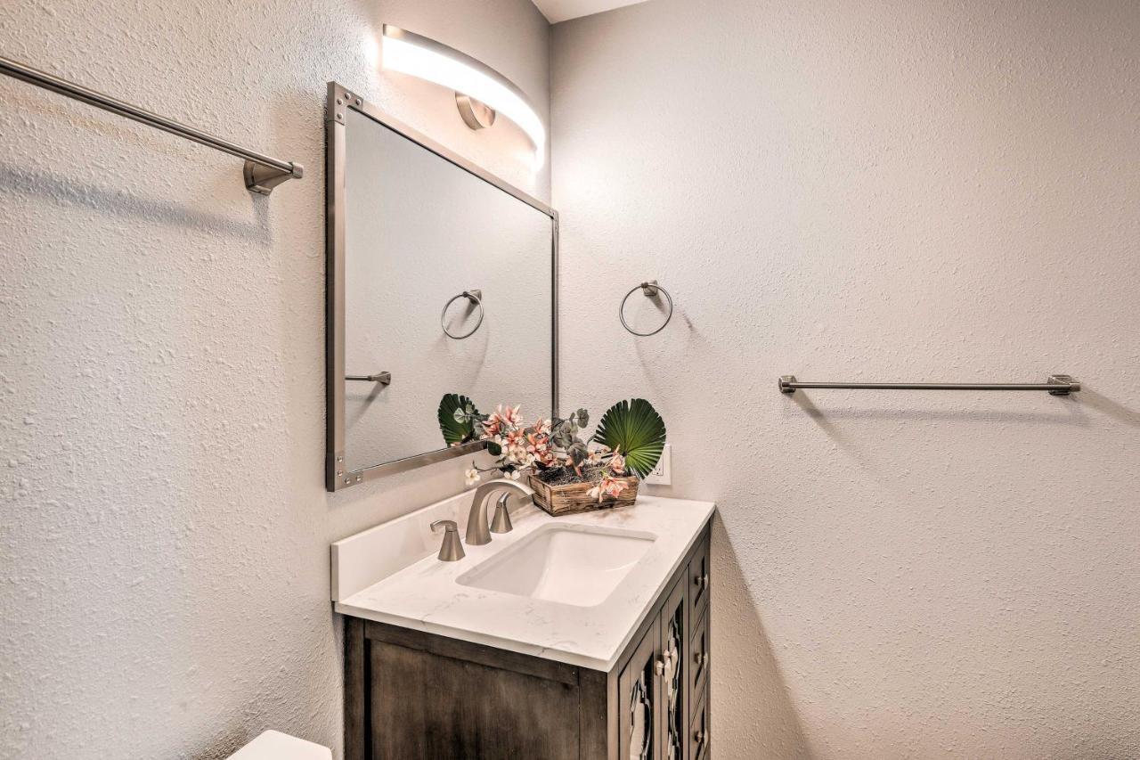 Cozy Less Than 3 Mi To Golden Heart! Apartment *