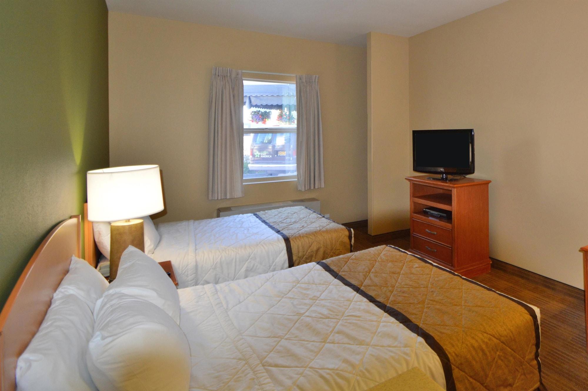Extended America - - Old Airport Way Hotel Fairbanks