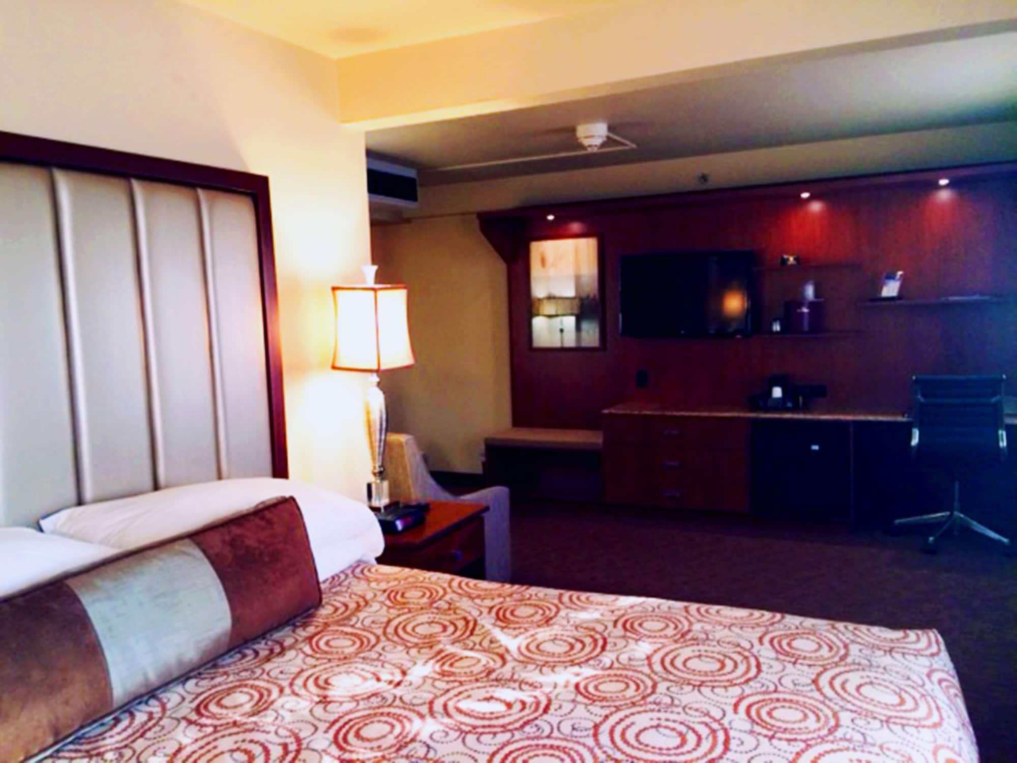 Westmark And Conference Center Hotel