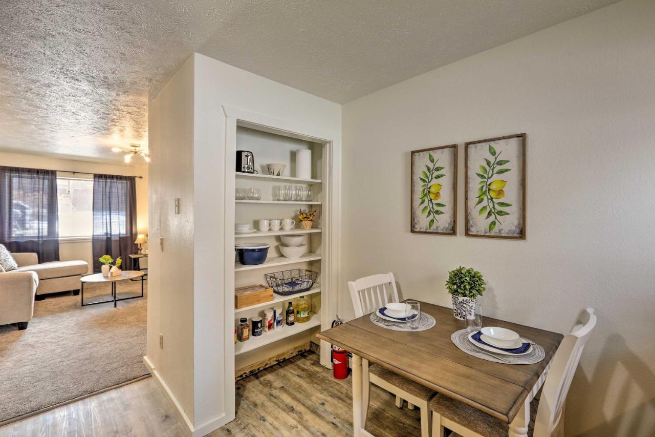 Modern Less Than 2 Mi To Downtown Apartment
