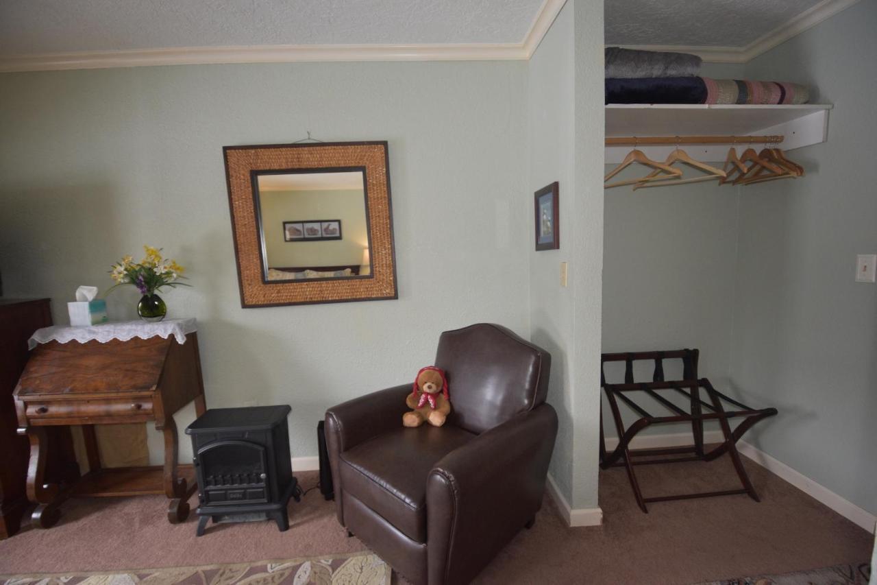 Bed & Breakfast Alaska Grizzly 3*