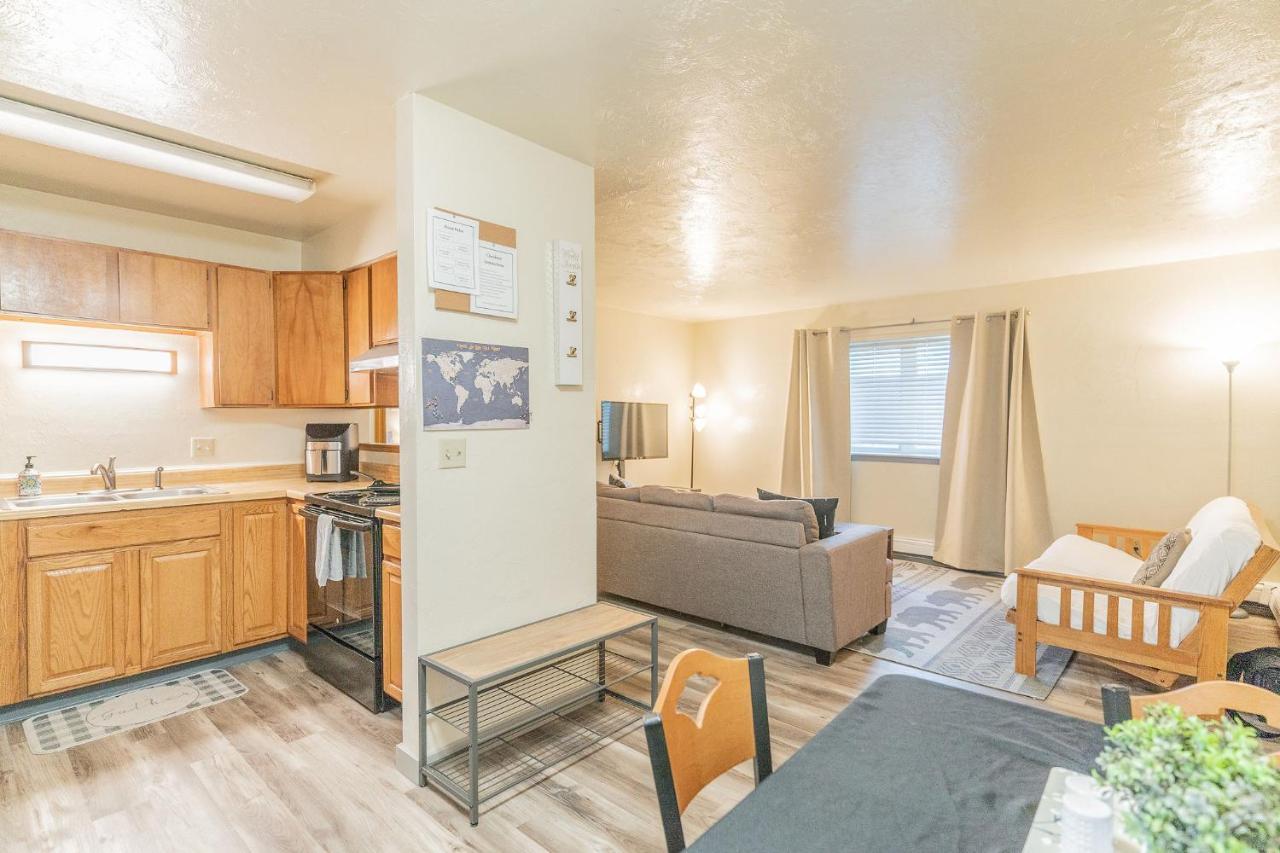 Apartment Centrally Located Coffee Bar & Comfort 3 Fairbanks