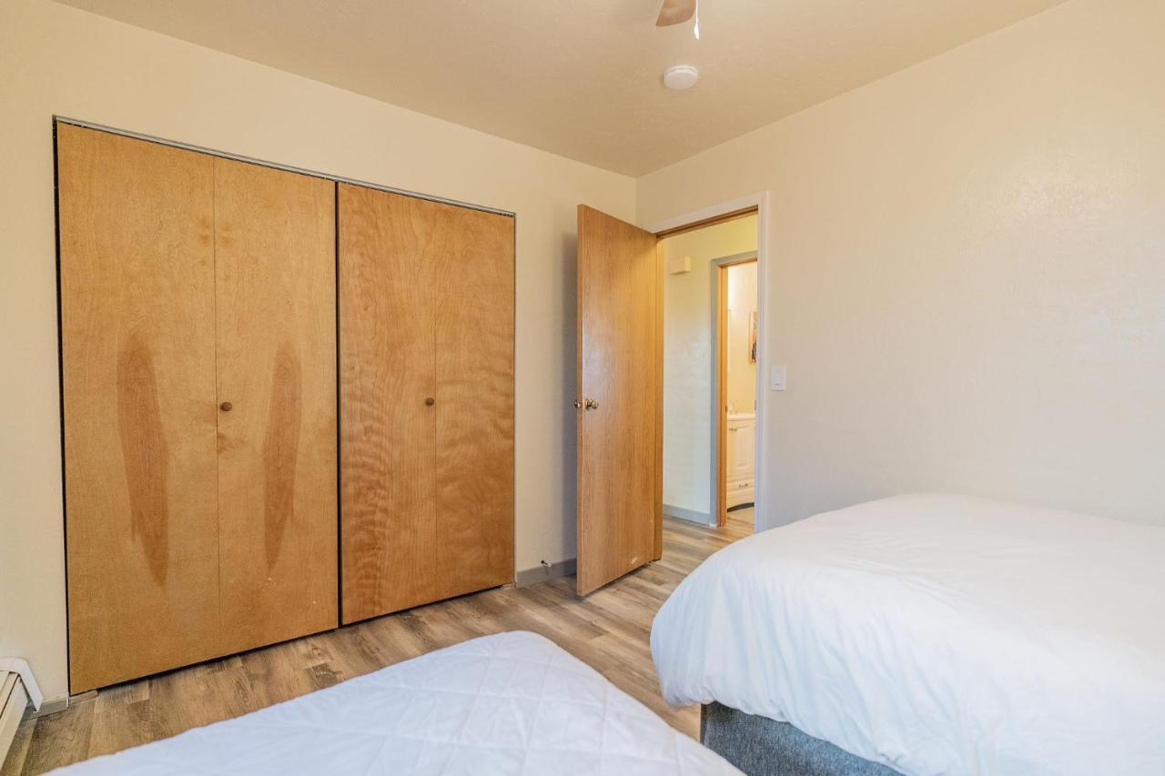 Centrally Located Coffee Bar & Comfort 3 Apartment Fairbanks