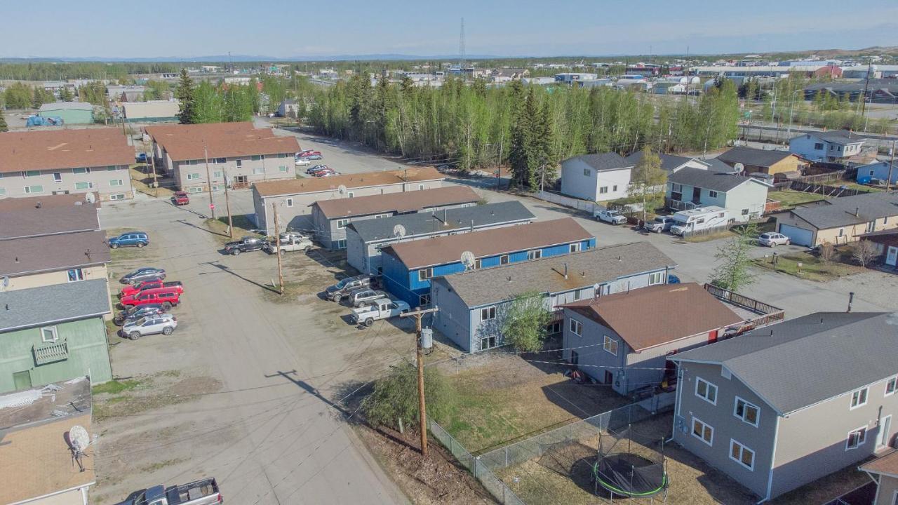 Centrally Located Coffee Bar & Comfort 3 Fairbanks