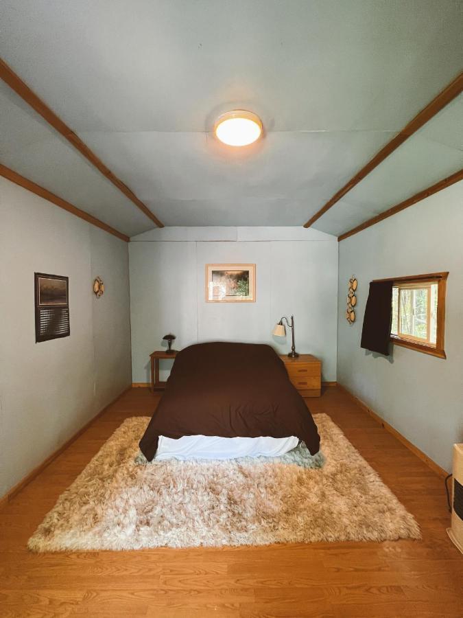 Sven's Basecamp Hostel