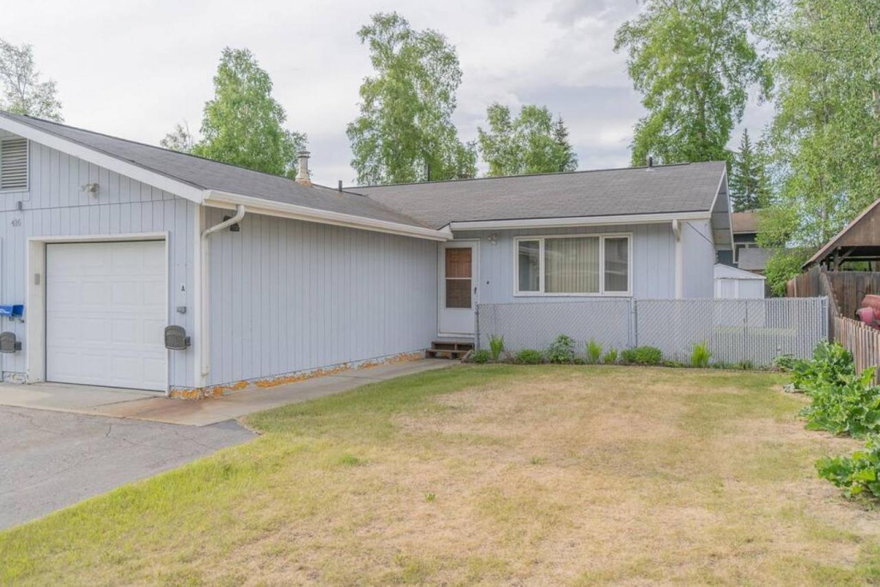 The Eastern Hale Hideaway Holiday home Fairbanks