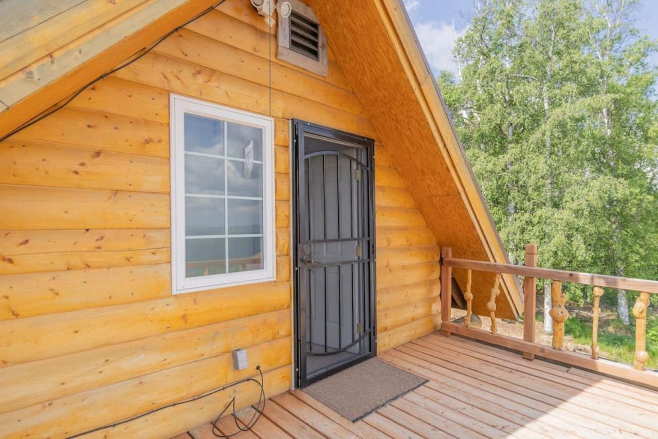 The Goldstream Valley View Cabin * Fairbanks
