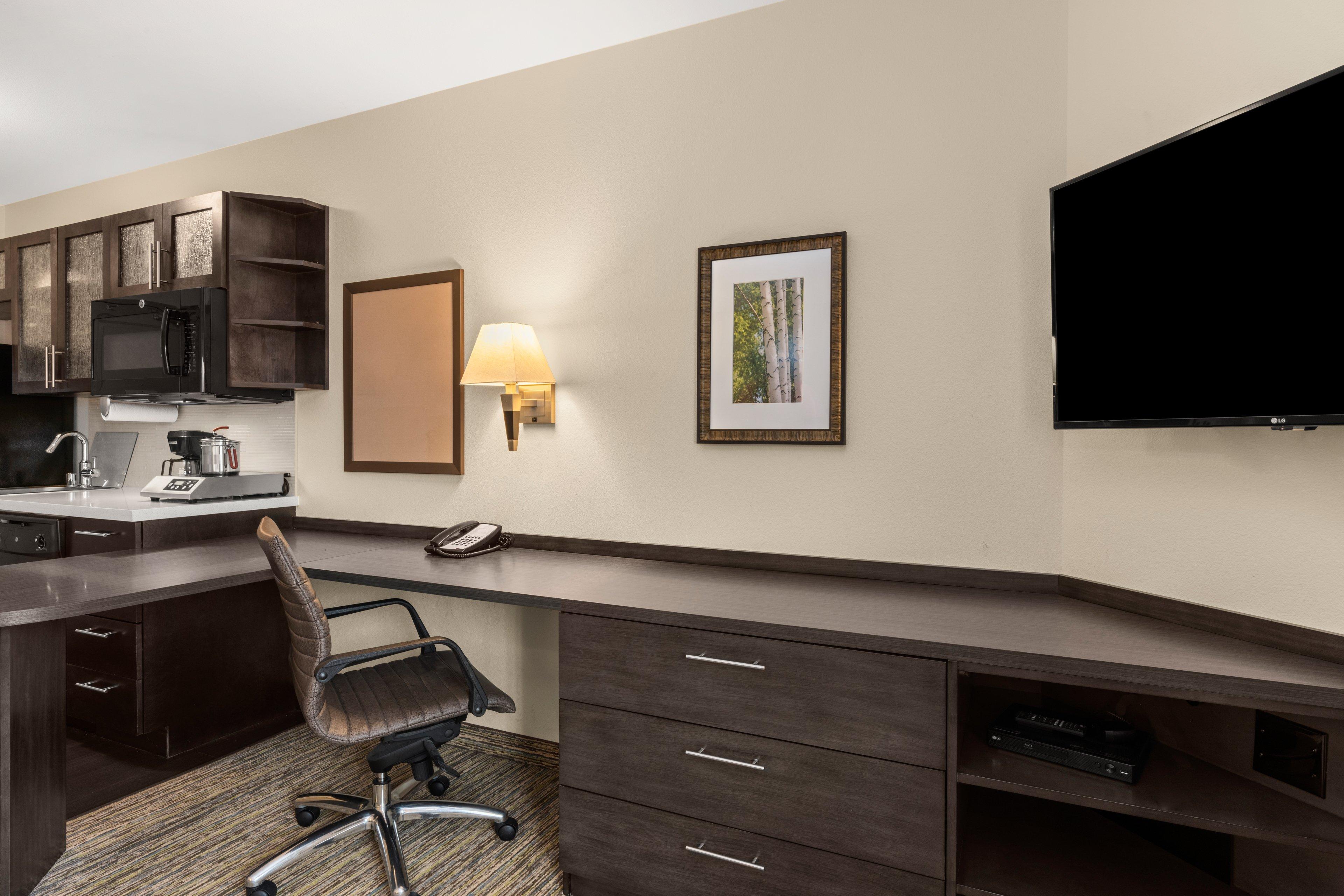 Candlewood - By Ihg Hotel Fairbanks