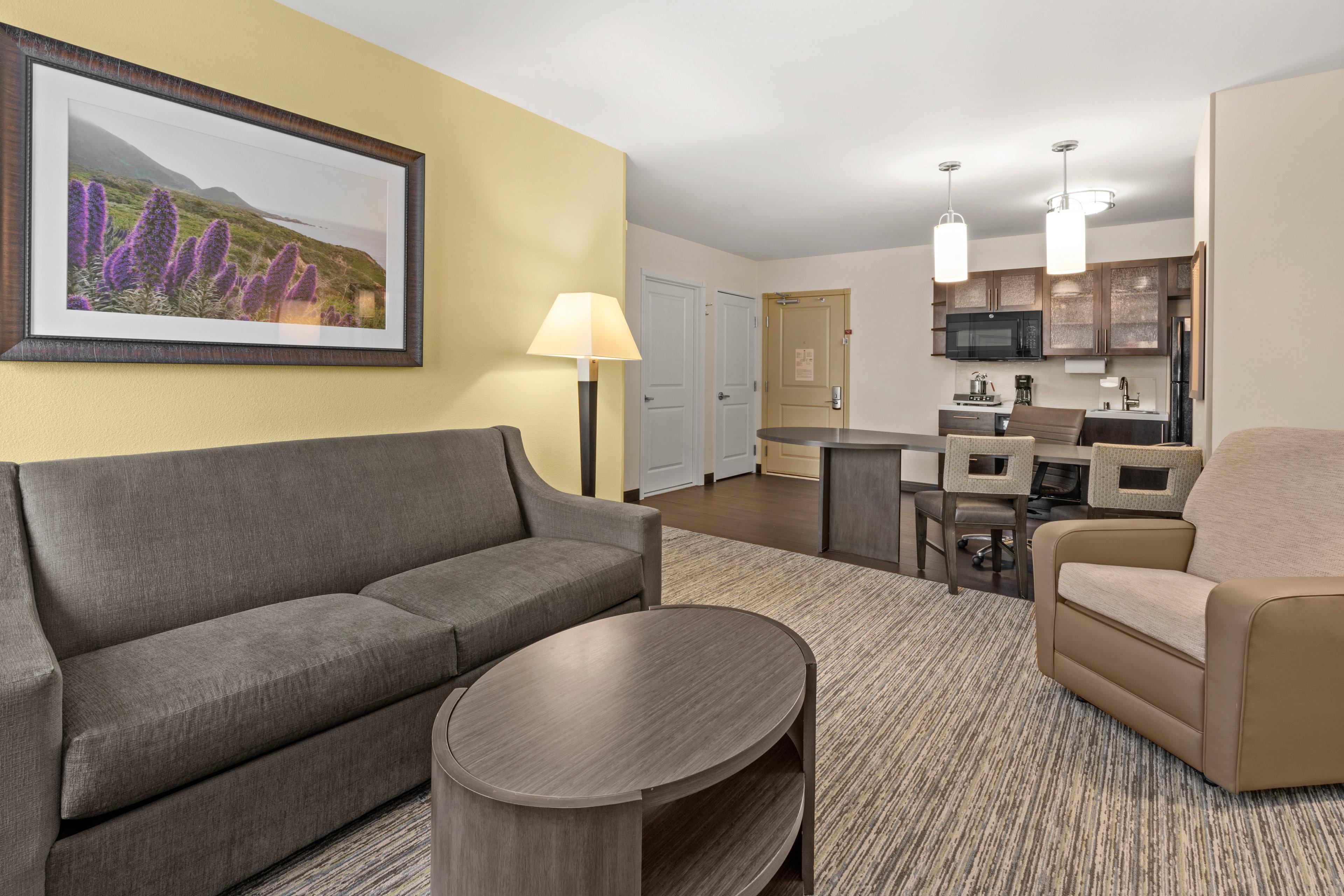 Candlewood - By Ihg Hotel Fairbanks