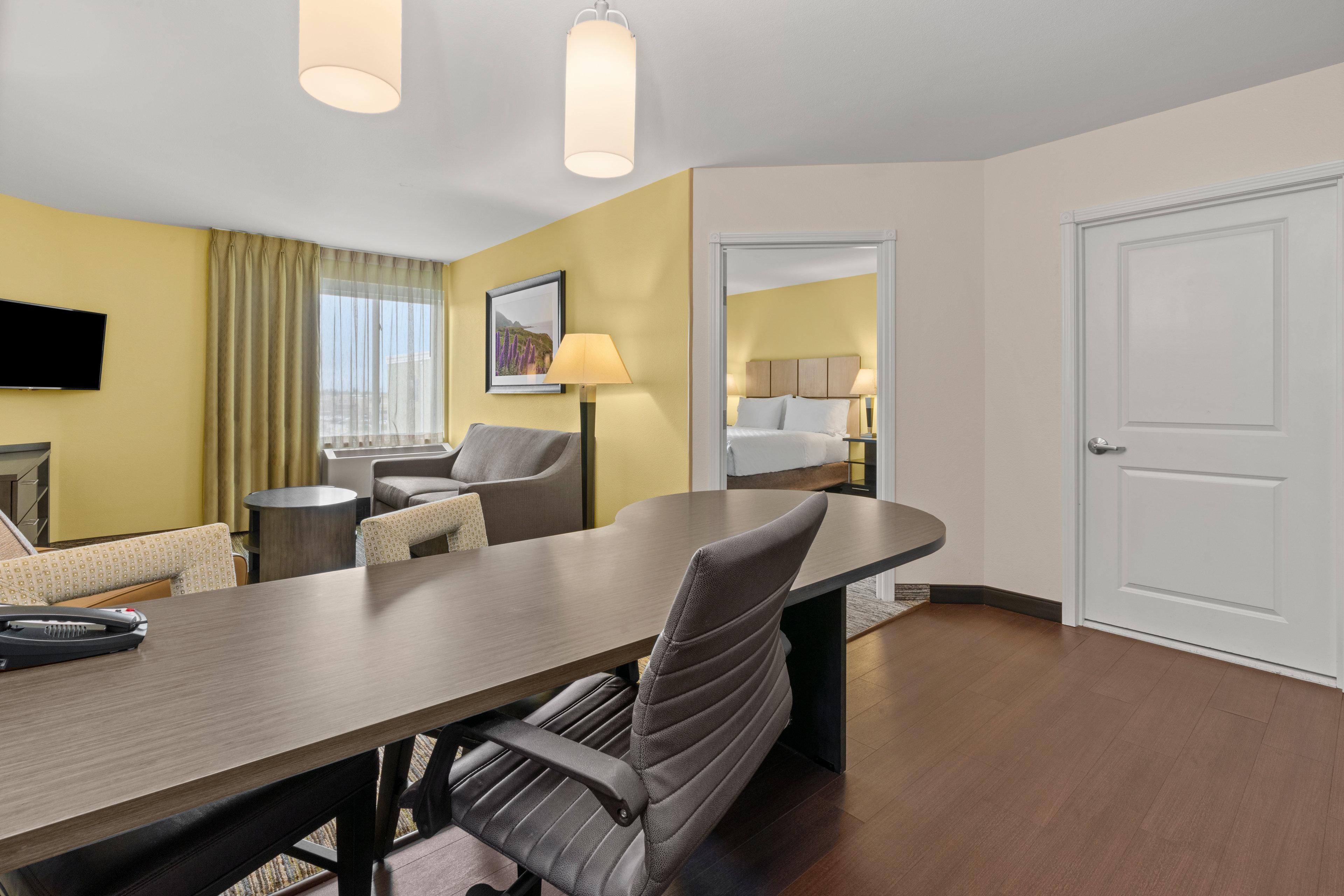 Candlewood - By Ihg Fairbanks