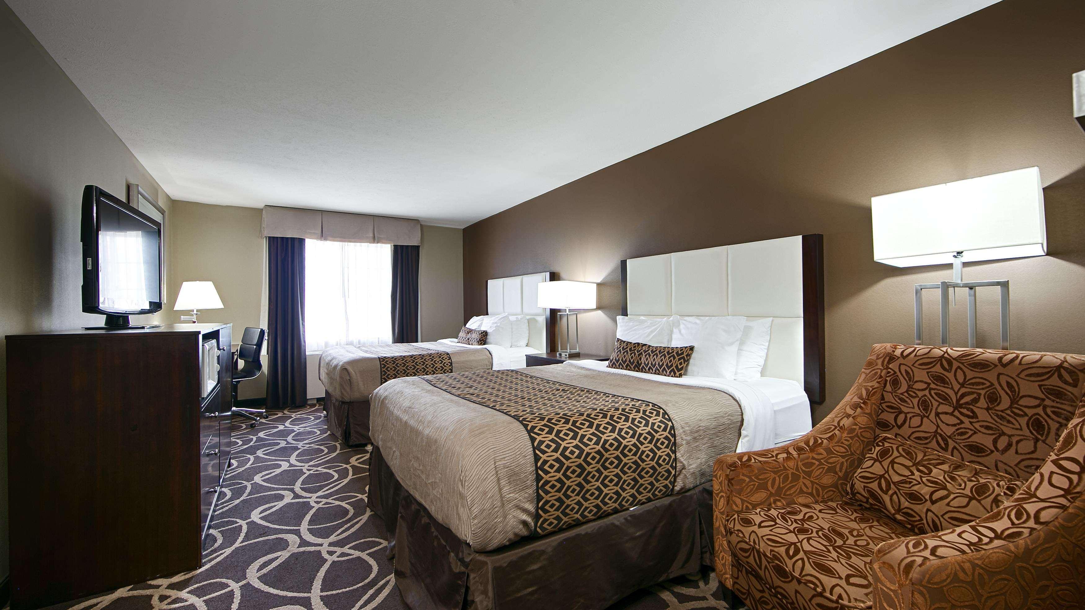 Western Pioneer Park Hotel 3*