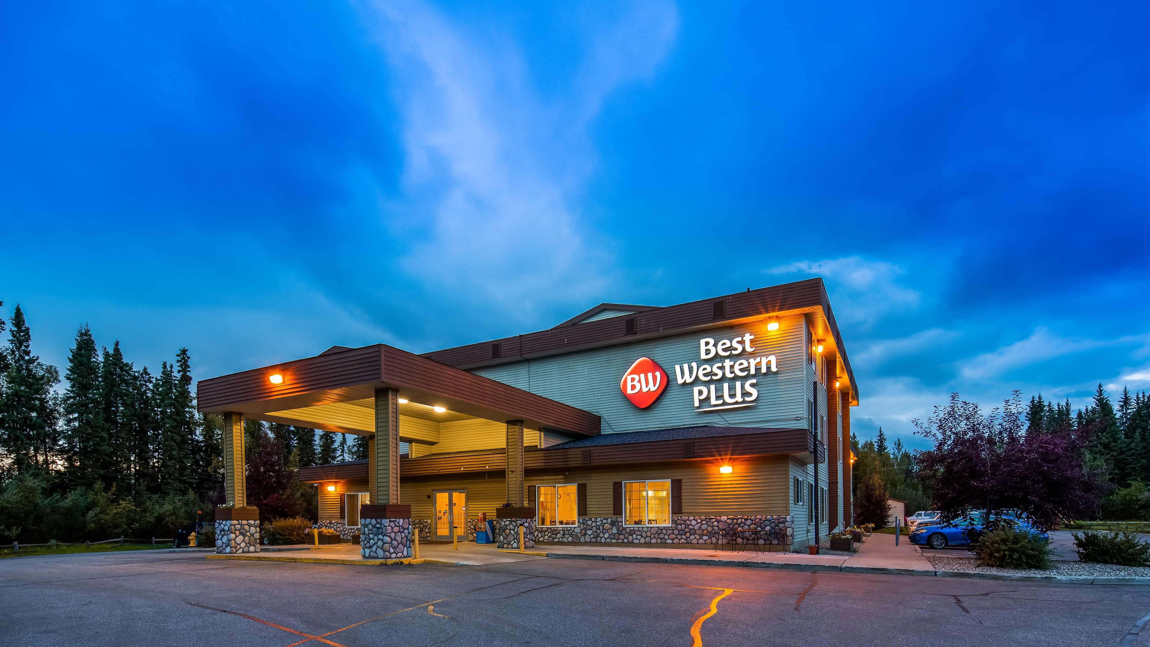 Western Pioneer Park Hotel
