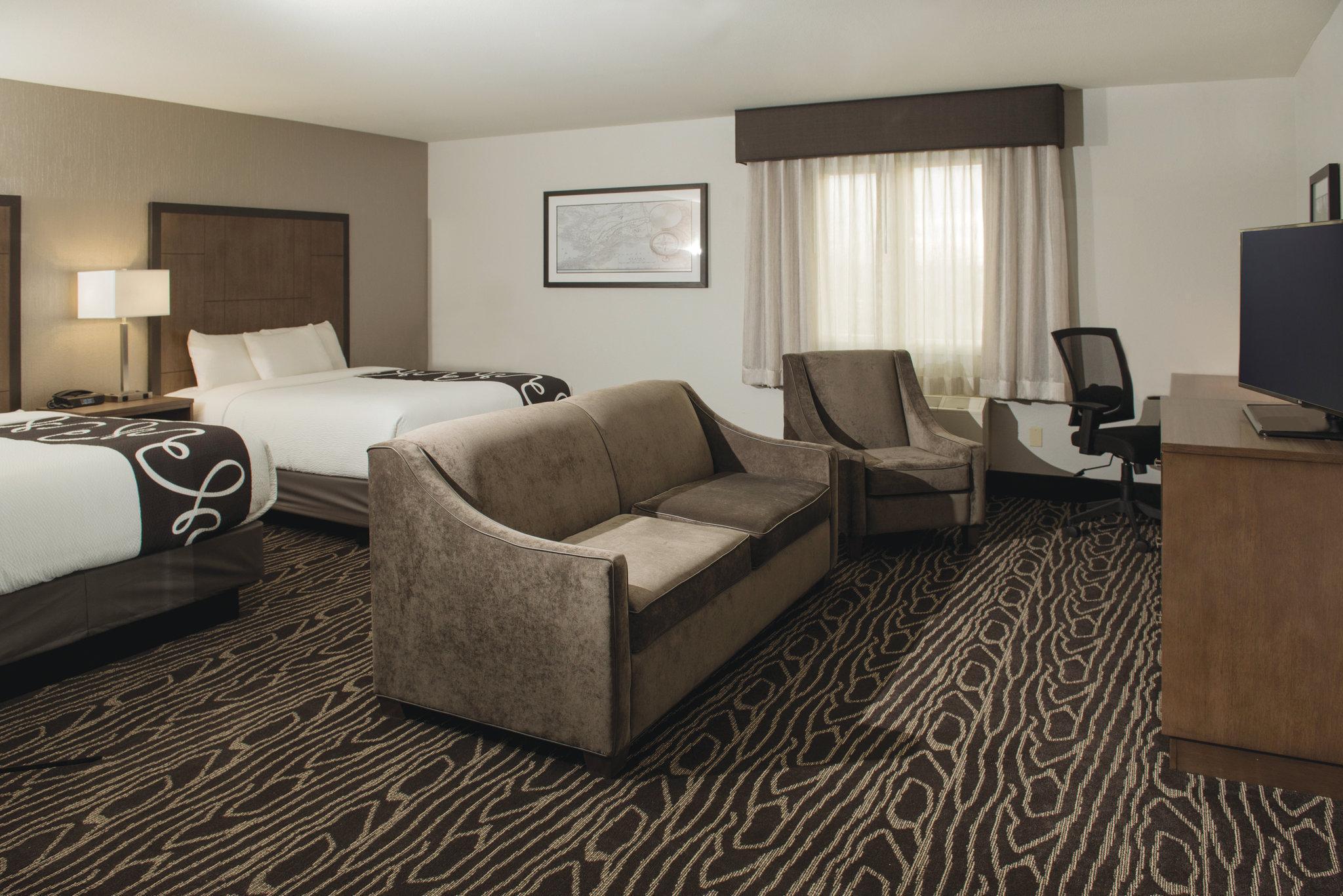 La Quinta By Wyndham Airport Hotel 3*