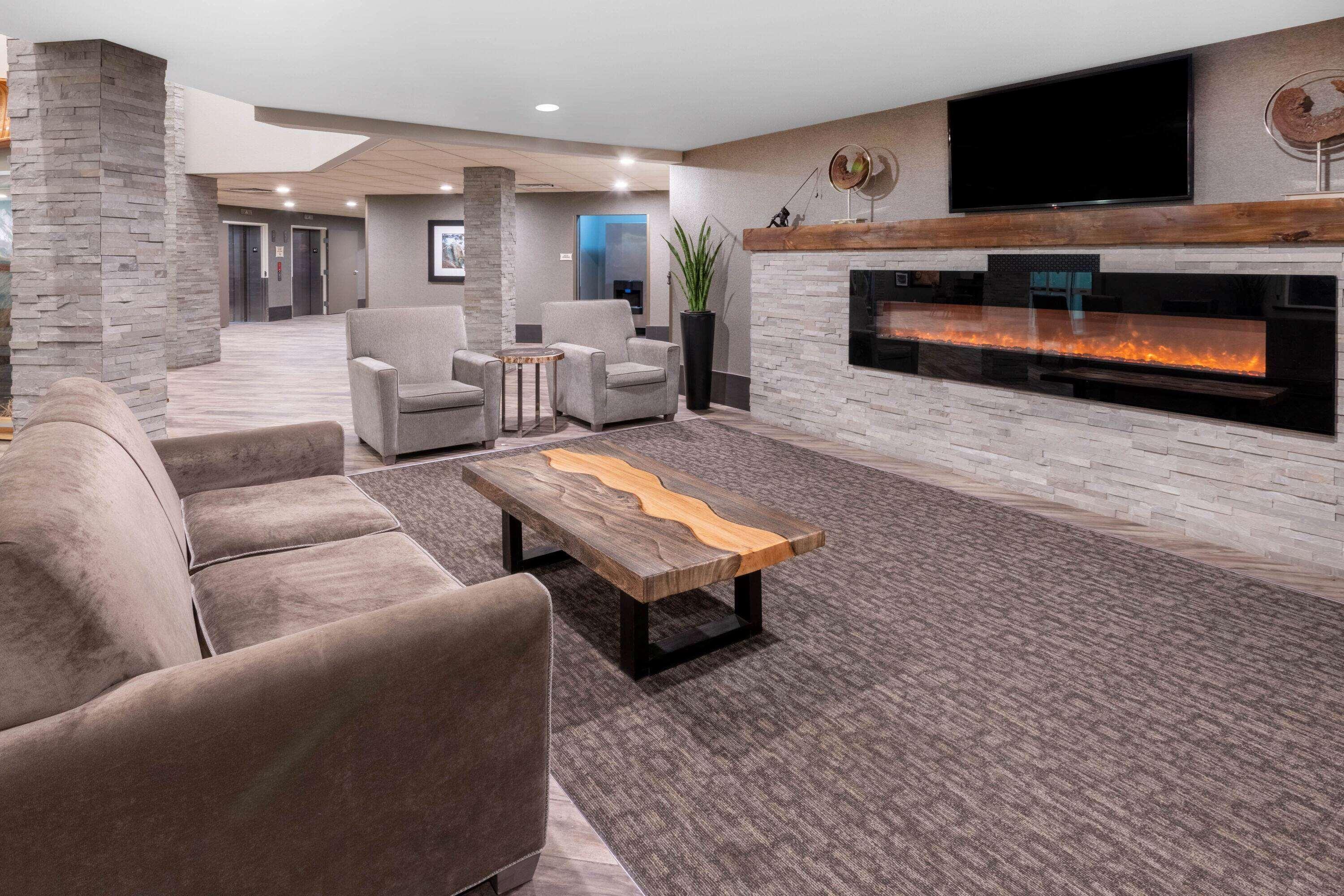 Hotel La Quinta By Wyndham Airport 3*