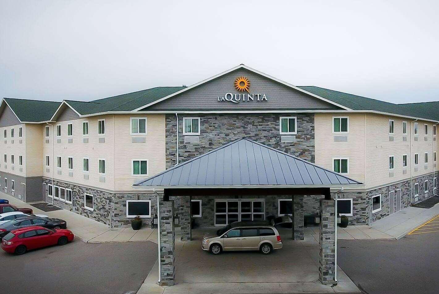 La Quinta By Wyndham Airport 3*