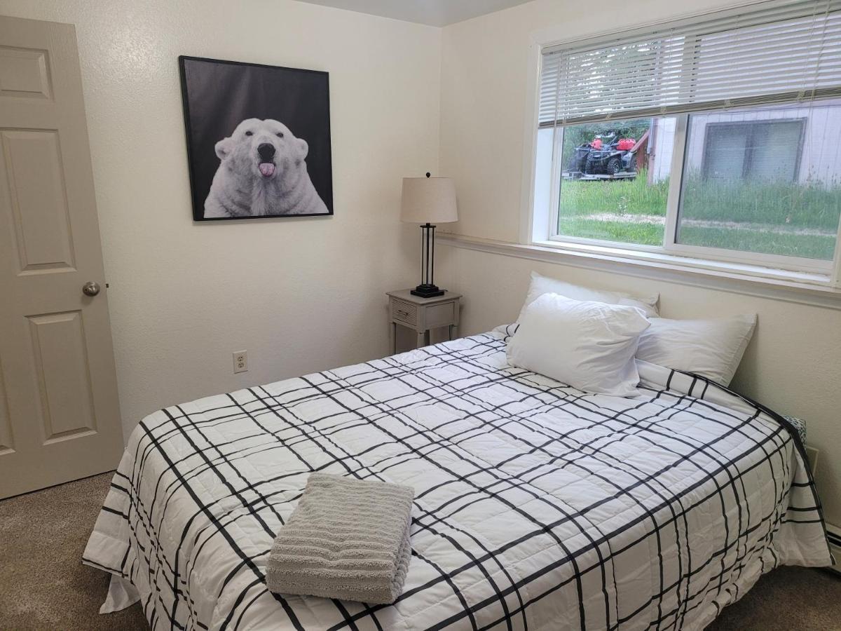 Newly Furnished Relaxing Fairbanks