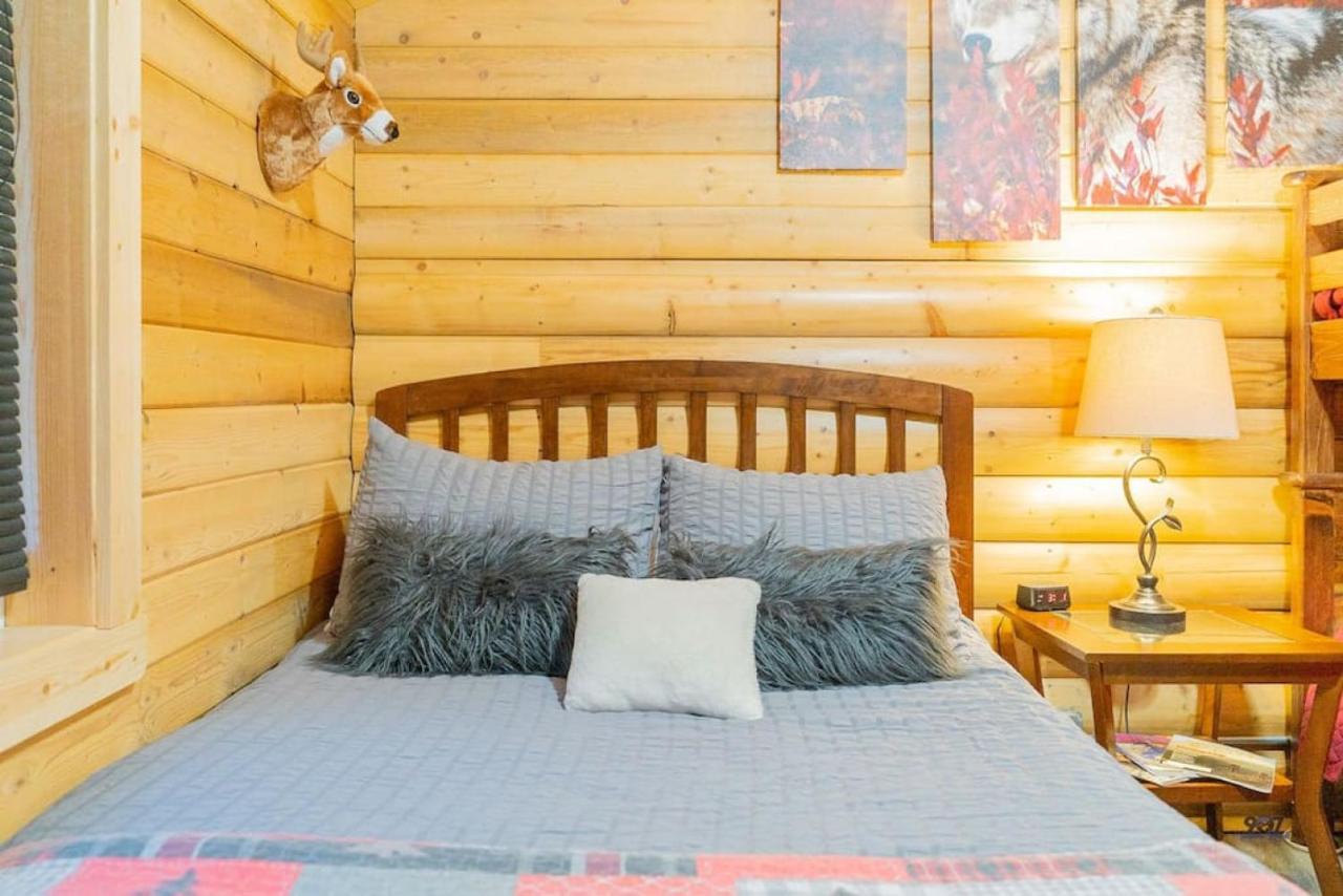1 Bd. Deluxe Log Dry Cabin| Views Northern Lights! Holiday home Fairbanks