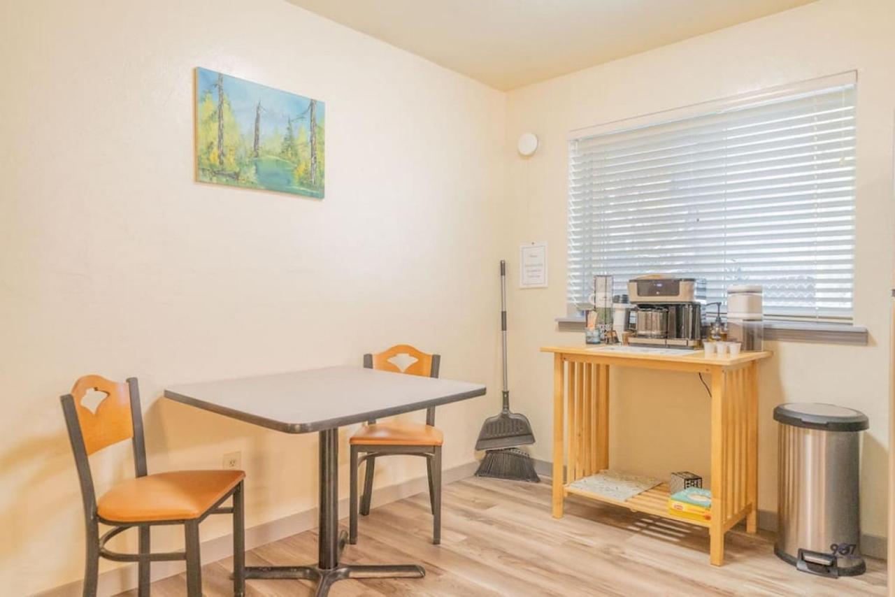 Alaska Comfort & Coffee 4.0 * Fairbanks