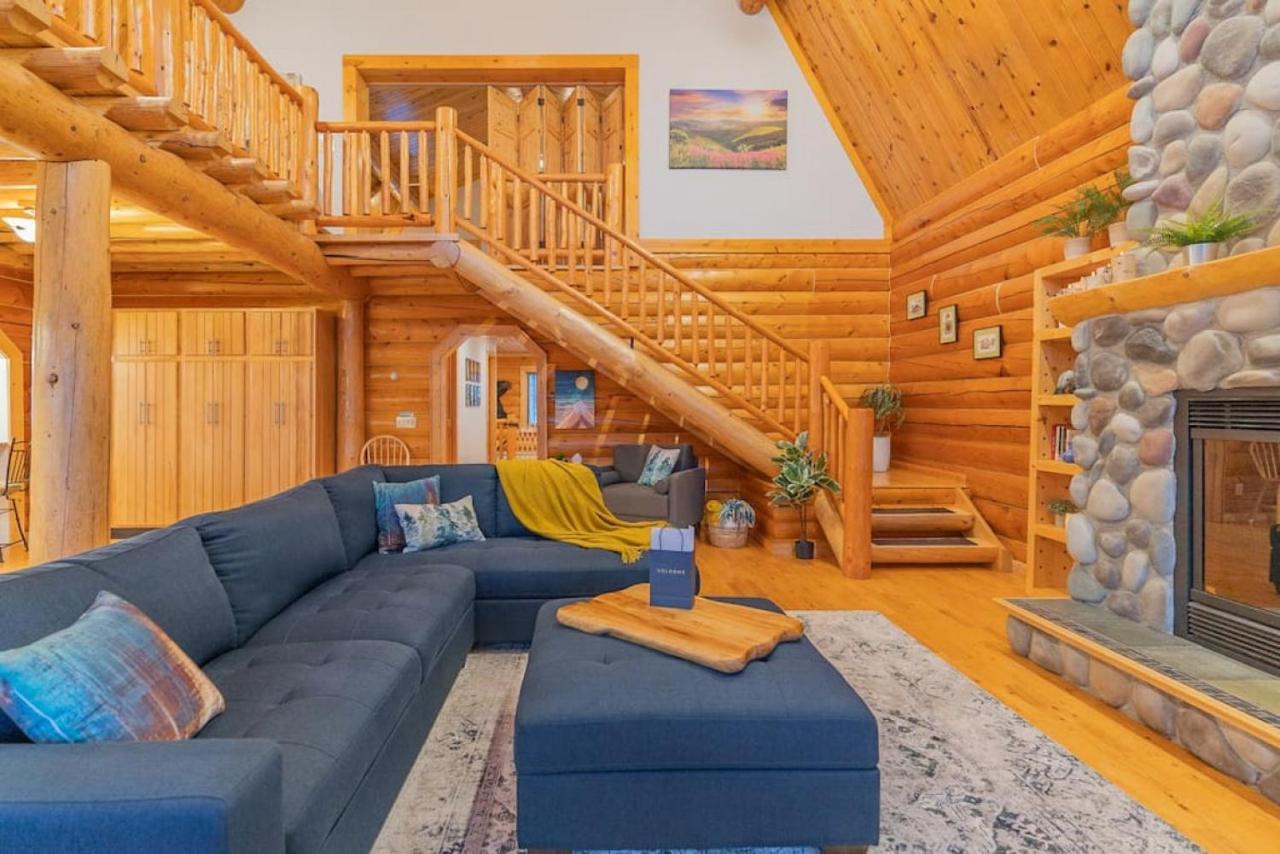 Holiday home The Mia Hideaway With Northern Aurora Views