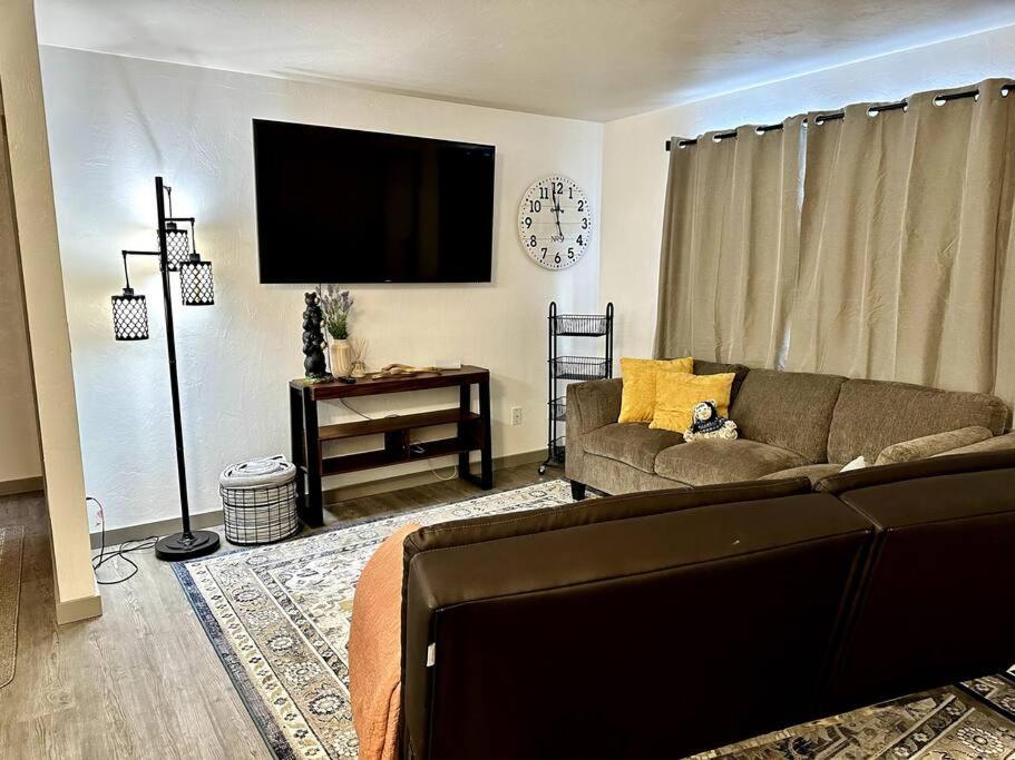 Comfortable 2br Apartment Fairbanks