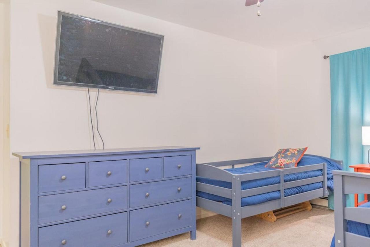 Holiday home The Garay Townhome W/contemporary Vibes Fairbanks