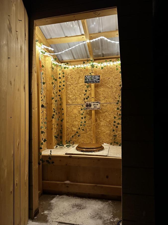 1 Bd. Deluxe Log Dry Cabin| Views Northern Lights! Holiday home *
