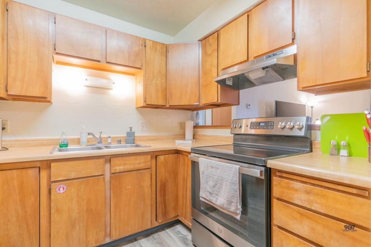 Pet Friendly: Centrally Located Comfort & Coffee 3.0 Apartment