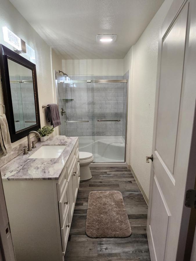 Luxury Bunkhouse Near Downtown