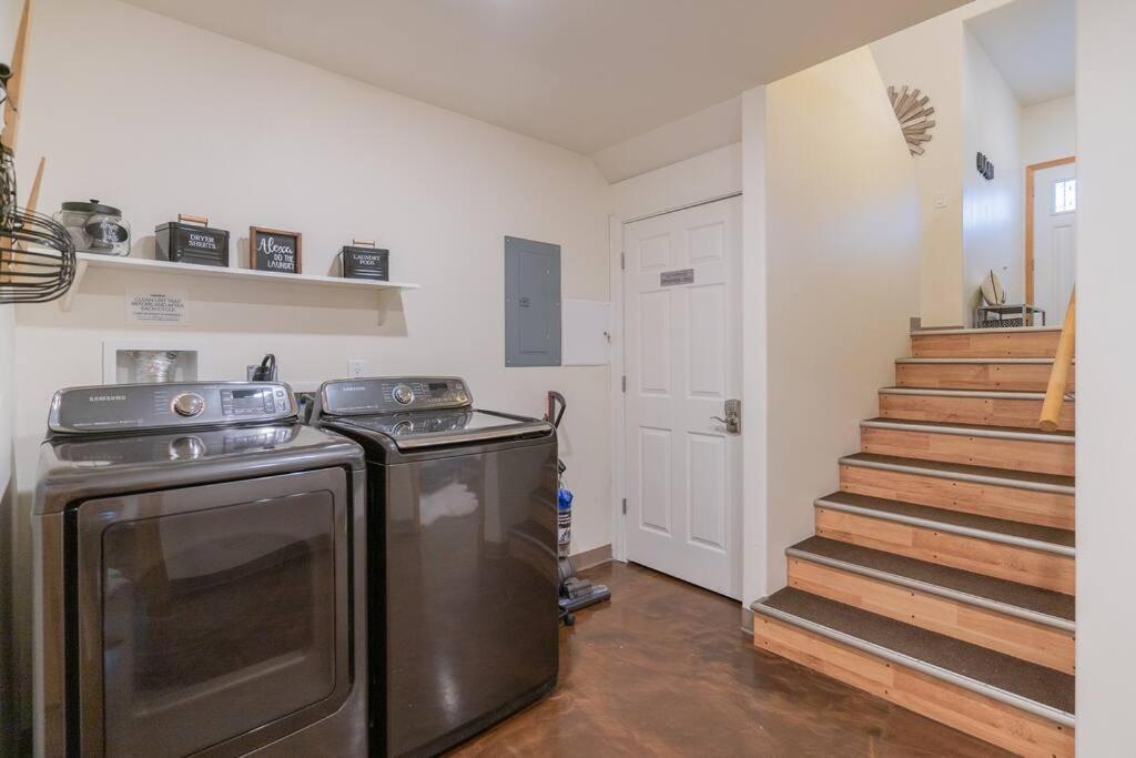 Apartment Modern City With All The Amenities