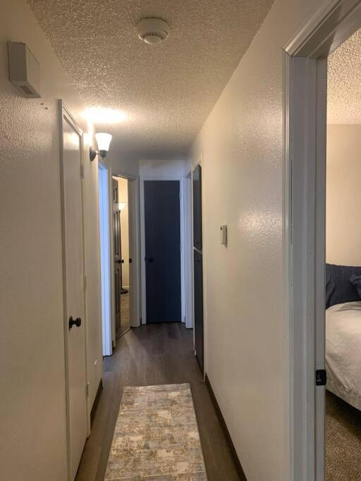 Apartment Newly Remodeled Relaxing Near Downtown *
